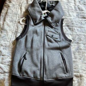 Women’s Burton vest